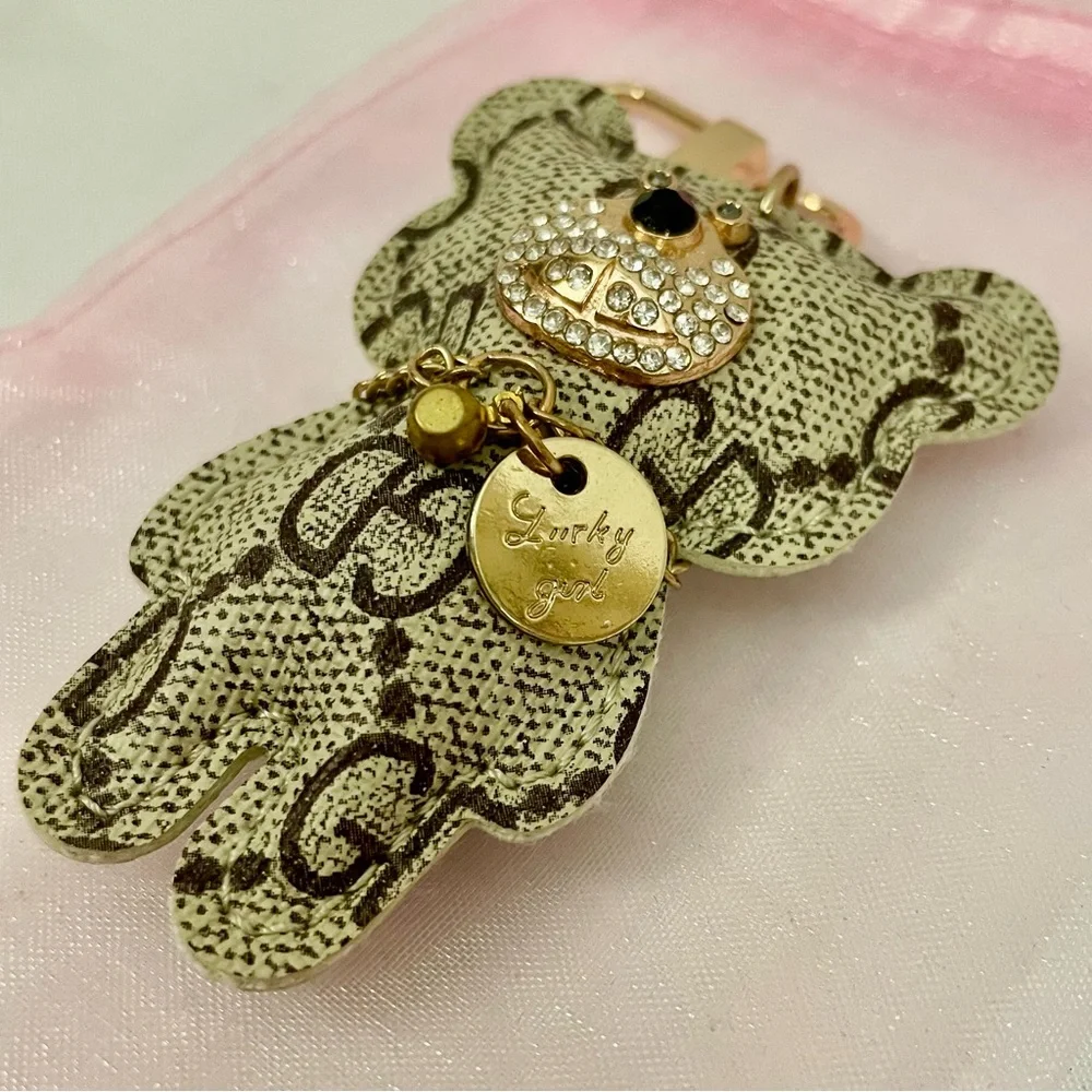 Bag Charm- Crystal Face Fashion Bear Keychain/Bag Charm in Beige Logo Print,NWOT - Picture 3 of 8